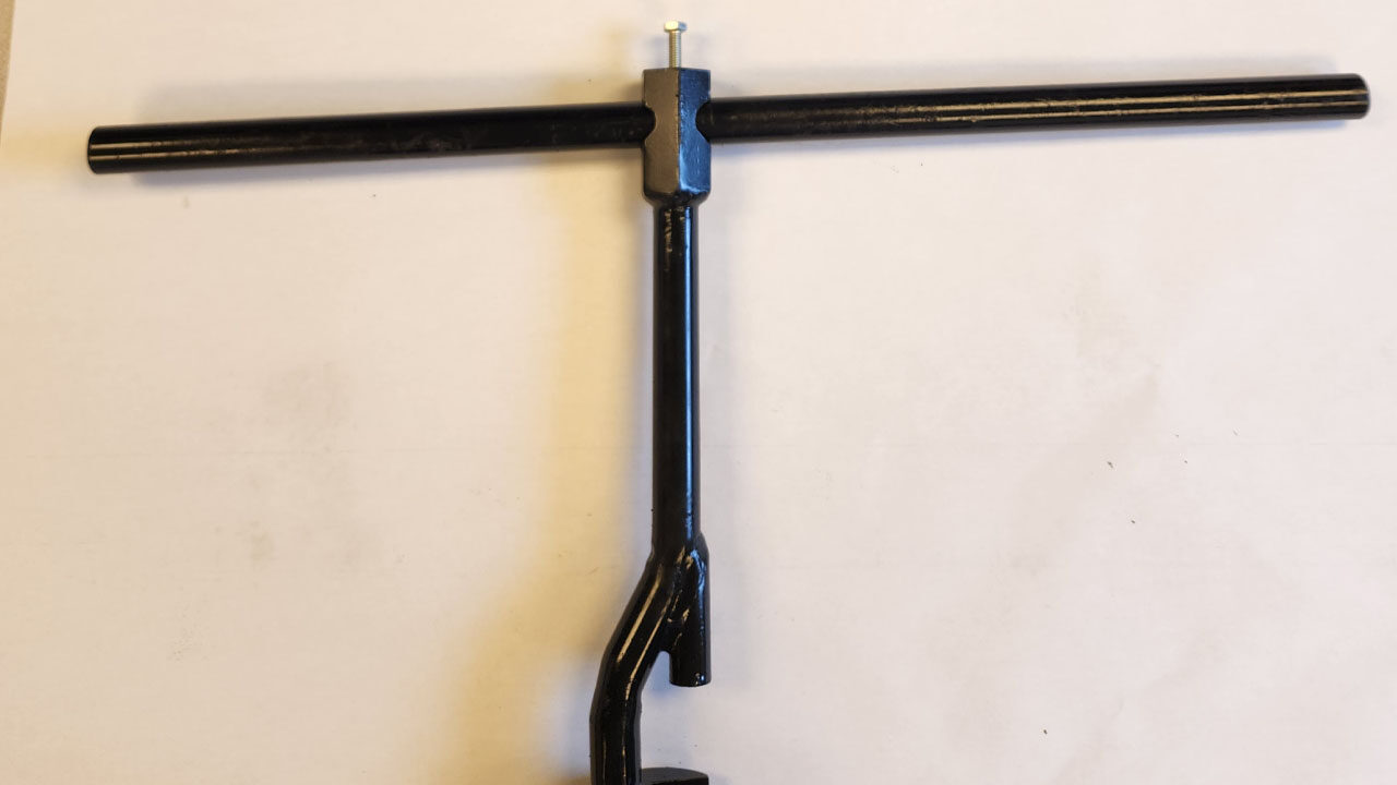 Type B Custom Wrench for Ton Containers